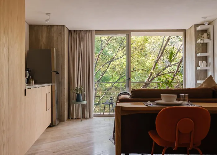 Par 106 Apartment